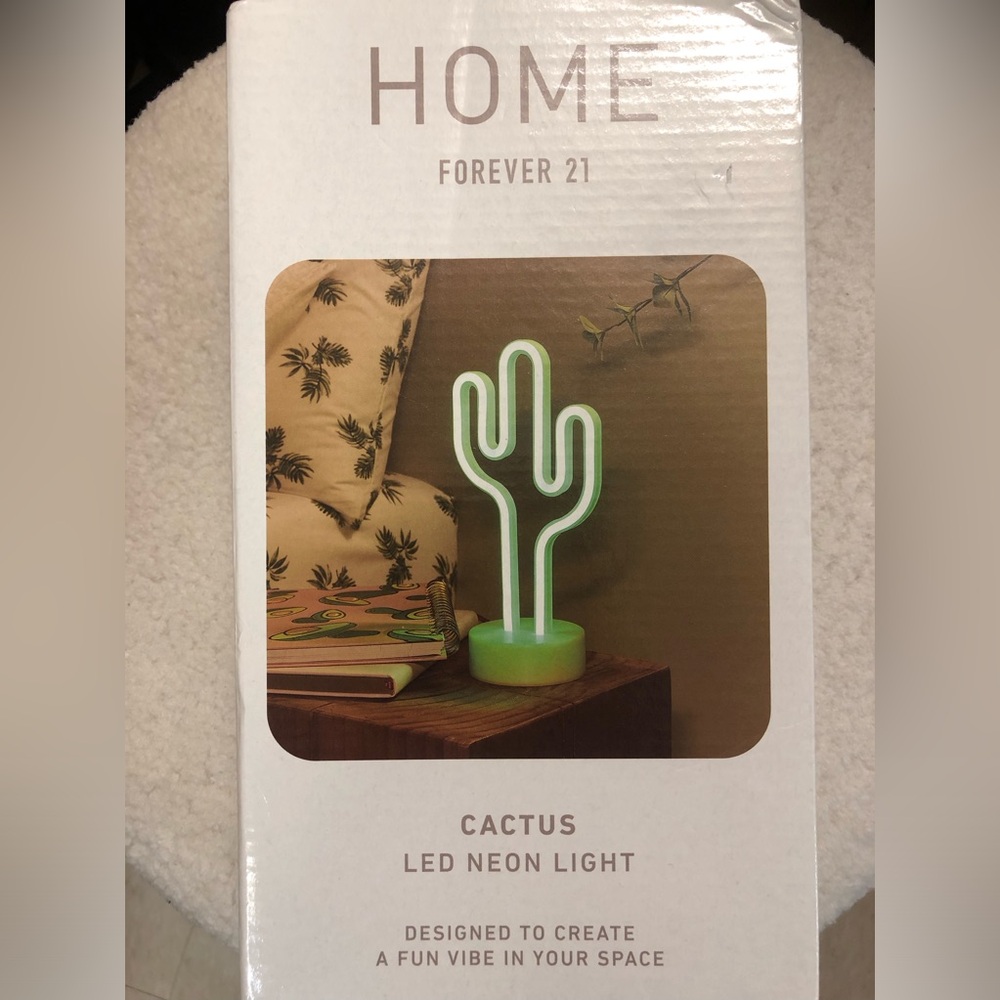 LED Neon Cactus 🌵Light